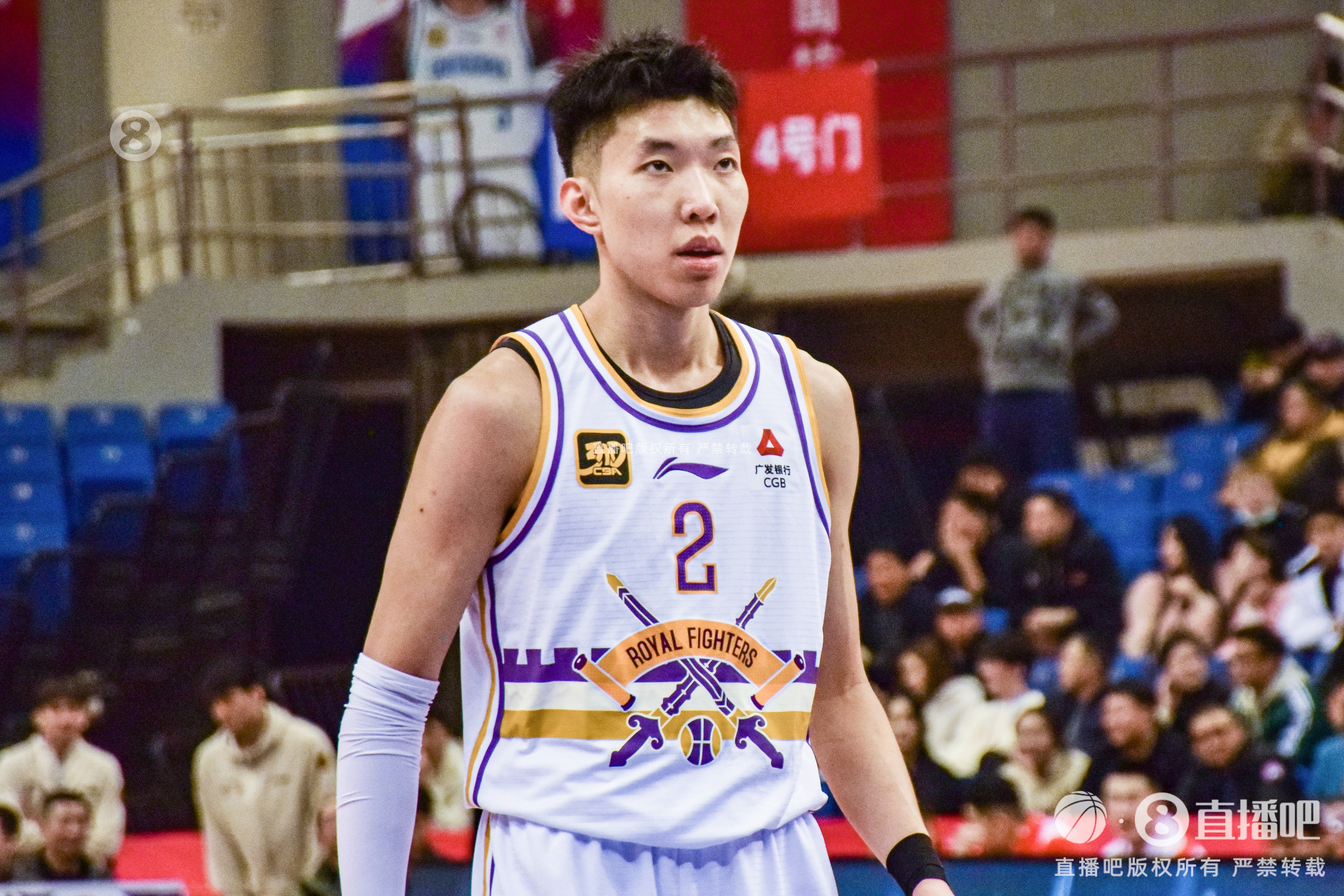 正负值+23最高！廖三宁半场14分钟7中4孝顺10分 罚球2中2
