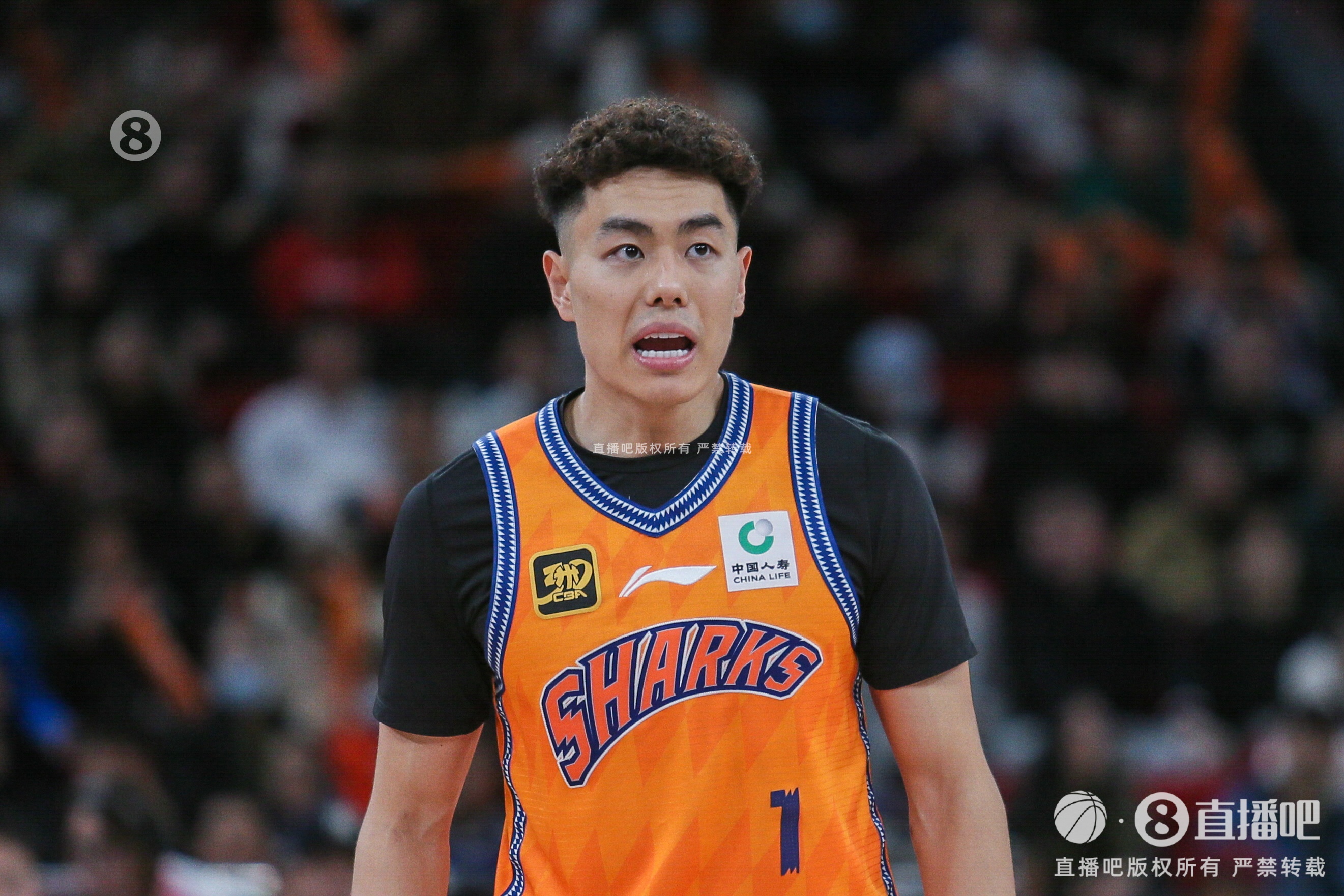 起劲局！李添荣16中8拿到21分3助2断 三分7中4