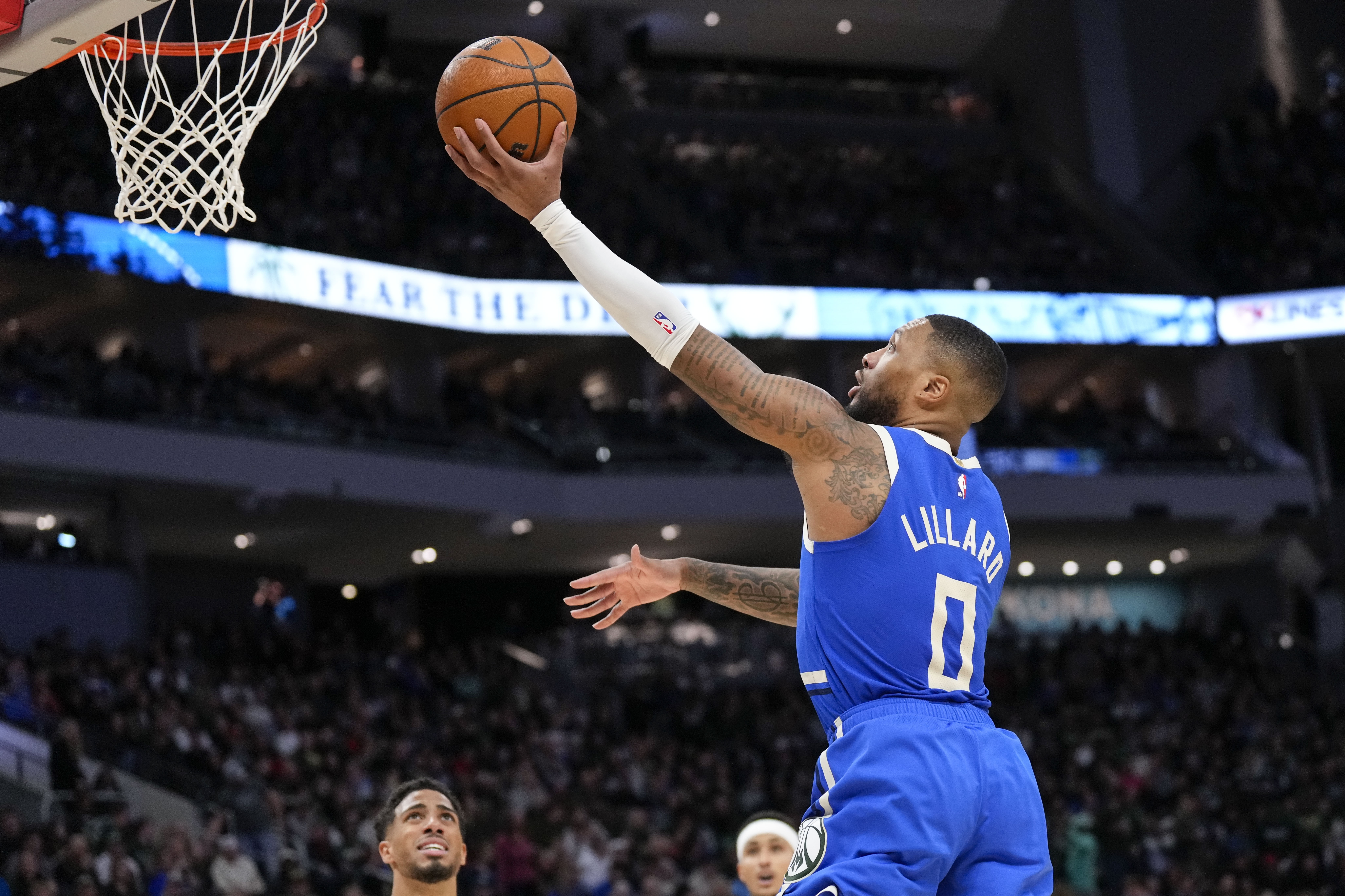 鲍仁君：利拉德&文班&莺歌案例给人感受NBA球员易血栓 但并非云云